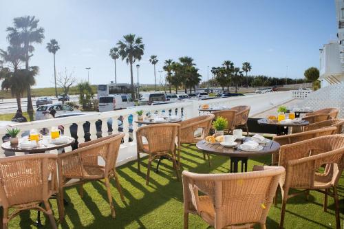 Hotel Playa Conil - image 8
