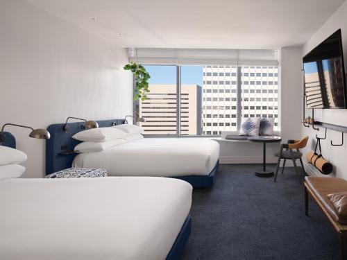 664438817 Alma San Diego Downtown, a Tribute Portfolio Hotel