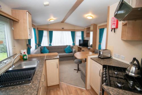 Konyha, Bridleways Guesthouse & Holiday Homes in Forest Town