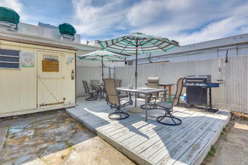 Pet-Friendly Apartment in Wildwood Less Than 1 Mi to Beach in Wildwood, USA