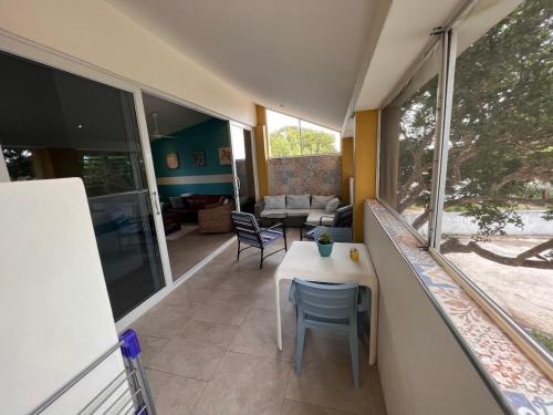ระเบียง/ชานเรือน, Nos cu Nos, ruim appartement 65 m2 met zwembad in ซาลินา