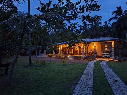 Two-Bedroom Villa image 3