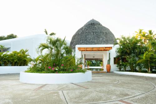 Photo - Camino Real Zaashila Huatulco