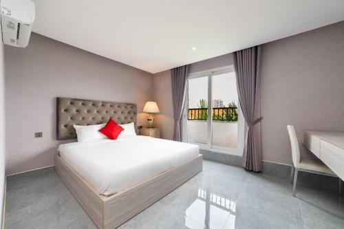 Dancentre Luxury Hotel Near SECC formerly Sunshine Garden Hotel
