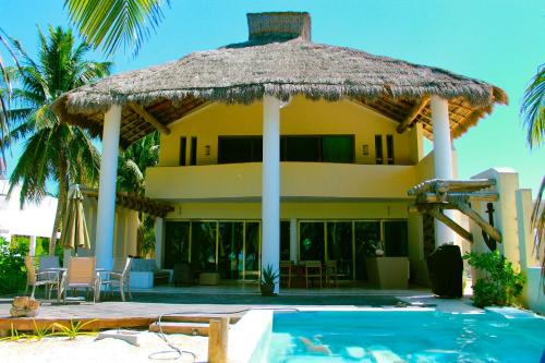 Lemnus Luxury villa walking distance to Chicxulub in Chicxuclub Puerto Yucatan