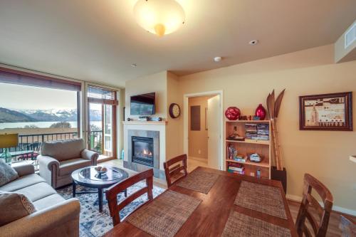 Chelan Home Views, Pool, Hot Tub, and Beach Access