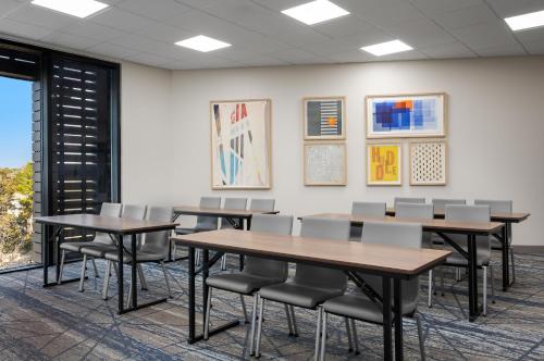 Holiday Inn Express Hilton Head Island an IHG Hotel - image 26
