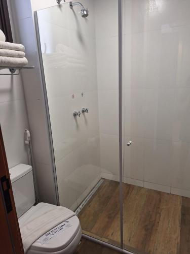One-Bedroom Apartment image 1
