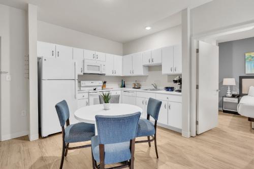 Simplicity At The Rim 1121 I Comfy 2 Bed 2 Bath Simplicity At The Rim 1121 I Comfy 2 Bed 2 Bath