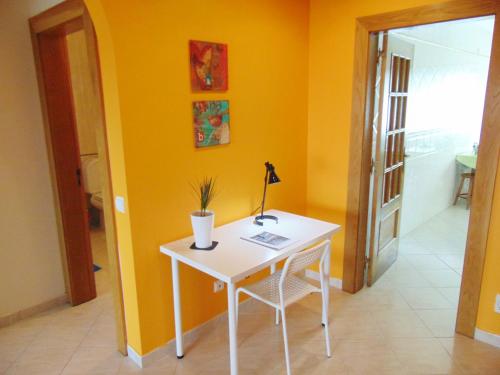 Peniche Beach Apartment Bay - image 11