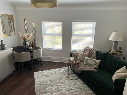 Beautiful Sefton Park one bed apartment in Liverpool Sleeps 4, Liverpool (photo 7)