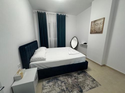 Aron Apartment, Tirana
