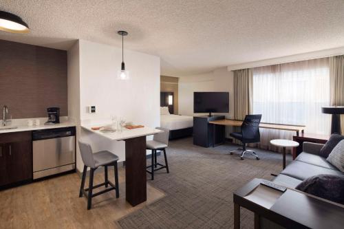 . Sonesta ES Suites Reno