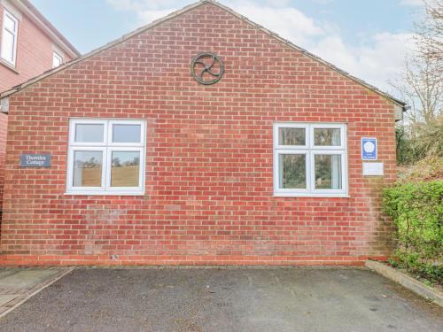 Thornlea - image 12