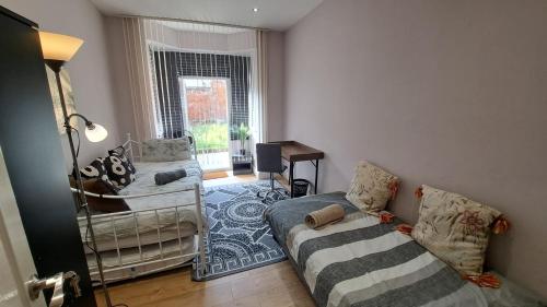 room detail thumbnail 0