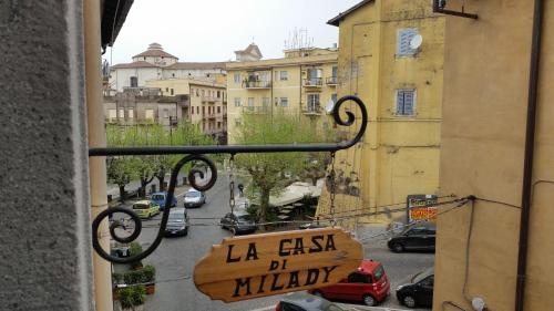 設施, 拉卡薩帝米拉迪公寓 (La Casa di Milady) in 真紮諾羅馬