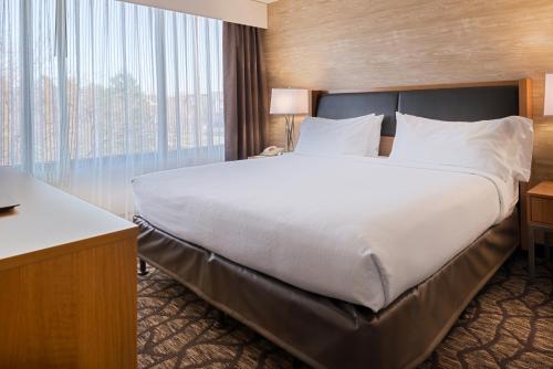 Holiday Inn Hotel & Suites Warren by IHG in Warren, USA