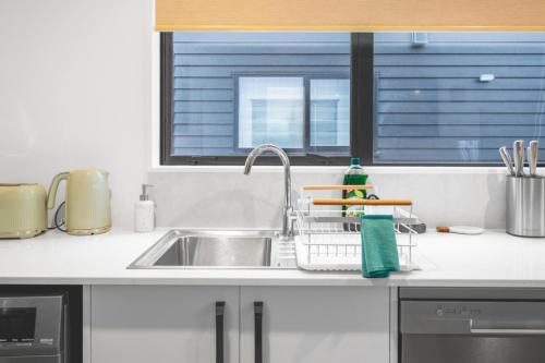 Brand New 2BR Home in City in Phillpstown