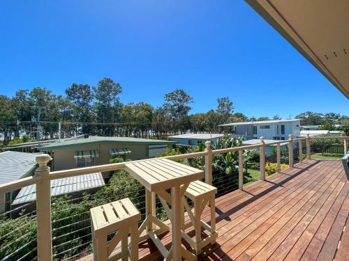 Burrumundi - 100M To Beach - Great Water Views - Deck - Air Con - WiFi - Pool Table, Burrum Heads (foto 5)