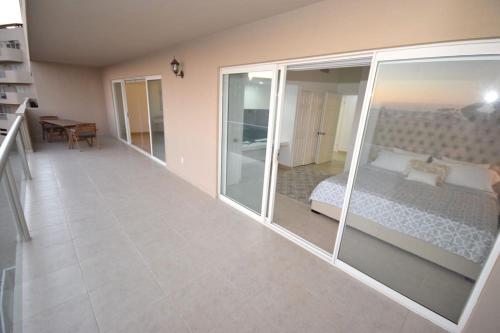 Ocean View Condo with Pools and Easy Beach Access in Las Conchas