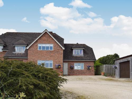 Vista exterior, Sunrise in Alcester