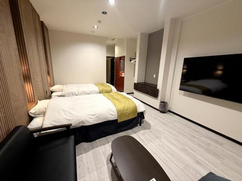 Hotel Hyper (Adult Only) Room Type - Deluxe Twin Room