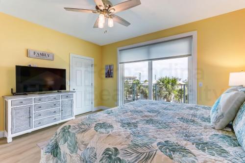 391 S Fletcher Ave C townhouse - Tap to explore photos