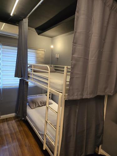 Travelogue KL - Hostel Room Type - 6 Bed Mix Dormitory