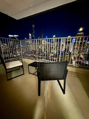 Midtown High Floor Fantastic Panoramic City View Corner 2 Bedroom Apartment, New York (Foto 3)