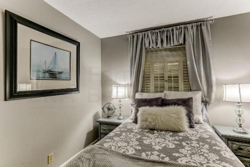 Coral Sands 301 - image 13