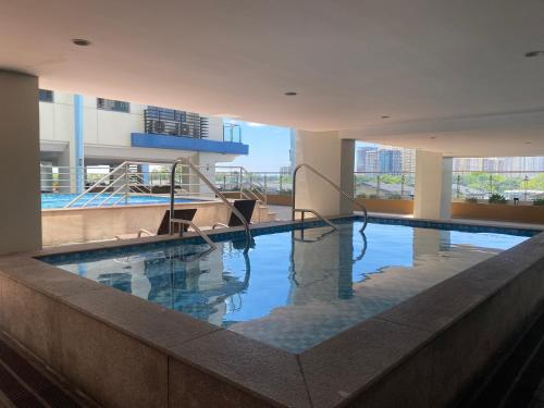 Unterkunft von außen, City Center Executive Hotel–By Manila Airport PITX in Manila Bay