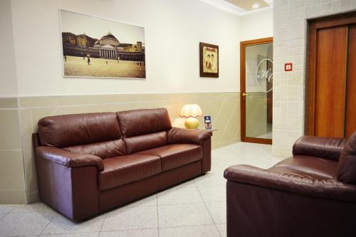 Hotel Colombo - image 2