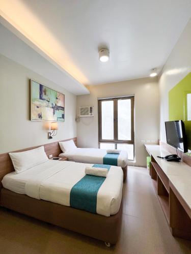 room detail thumbnail 1