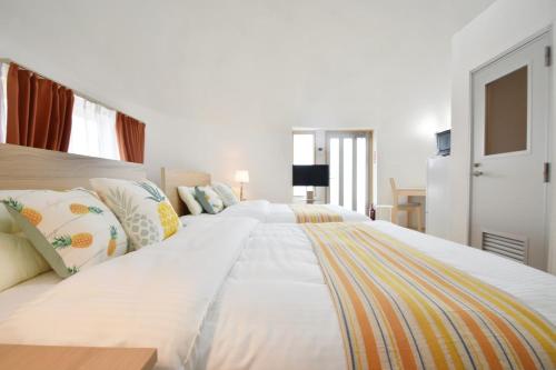 오키나와 본섬 うるまドーム沖縄 Mercury2 & Venus3 (うるまドーム沖縄 Mercury2 & Venus3) 3성급 게스트하우스 전망