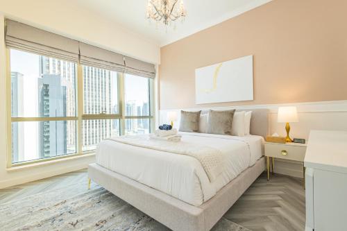 Serene 2BR Escape - Al Majara - Waterfront Stay - main image