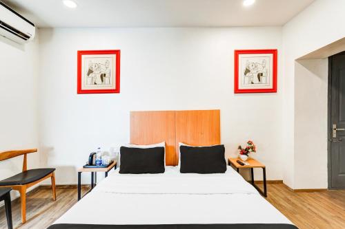 Standard Double Room image 5