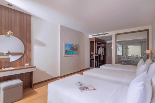 PANAMA Nha Trang Hotel Room Type - Superior Triple Room