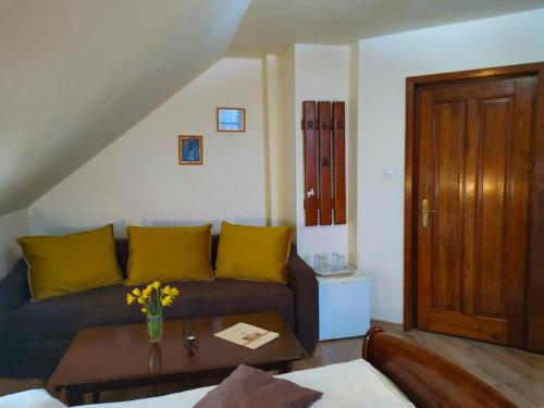 Vila Iulia - image 9