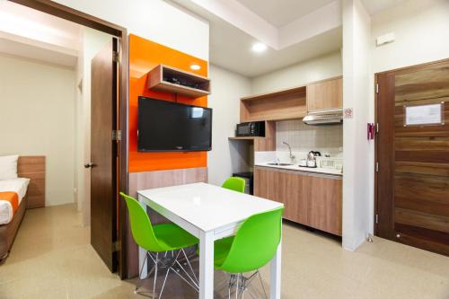 Kitchen, ABC Hotel Cebu near Fuente Osmena Circle