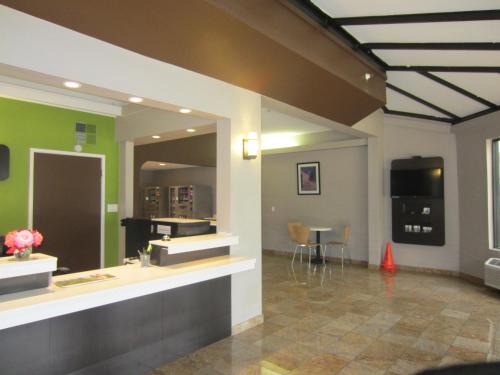 大厅, Studio 6  Concord, CA in 康科德(CA)