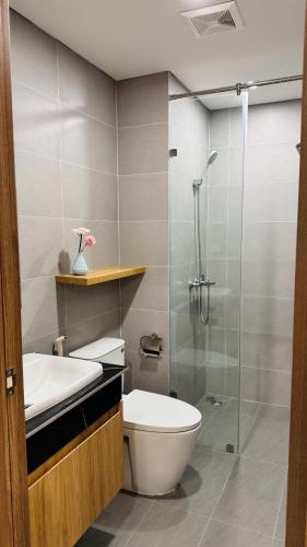 Two-Bedroom Apartment image 4