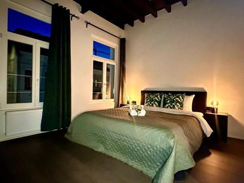 Luxury Suites Princess by Rikas Hotels, Antwerp