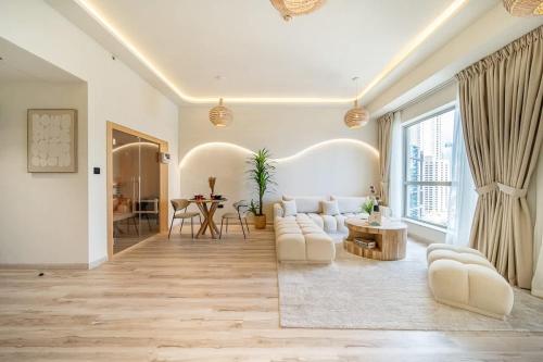 Airstay - 1BR with Private Sauna - Stunning Marina Views - Monthly Offer Available, Dubái (foto 6)