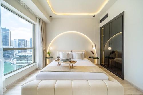 Airstay - 1BR with Private Sauna - Stunning Marina Views - Monthly Offer Available, Dubái (foto 3)