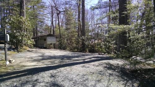 Linville Falls Campground, RV Park, and Cabins in Linville Falls, USA