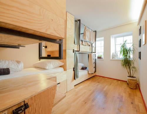 Montagu Hostel & Bar – Innsbruck, IL