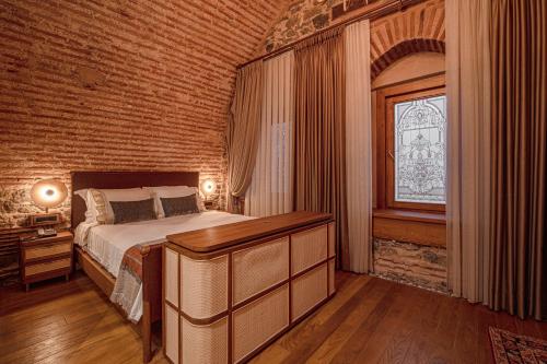 Stone Inn Galata - image 2