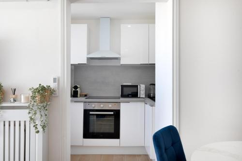 Saint Honorât, Juan Les Pins Antibes Terrasse (Saint Honorat, Juan Les Pins Antibes Terrasse) in Жуан ле Пен