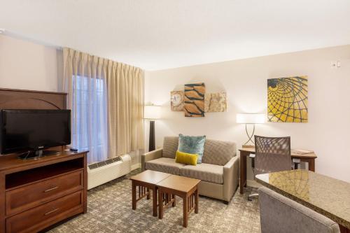 Staybridge Suites Chesapeake-Virginia Beach by IHG in Chesapeake, USA