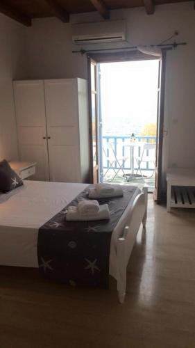 Fisilanis Beachfront Hotel